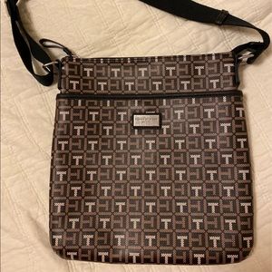 Tommy Hilfiger Crossbody